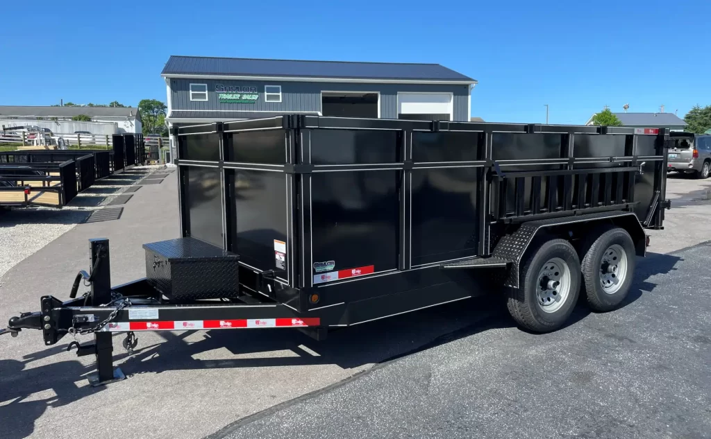 BLACK TRAILER