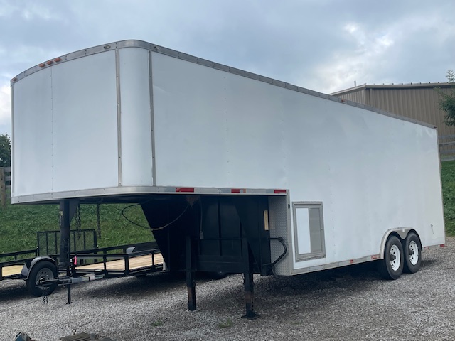 28ft used enclosed IMG_6246
